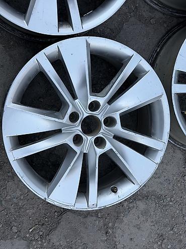 2 gr: Литые Диски R 18 Mercedes-Benz, Комплект, отверстий - 5, Б/у — 4