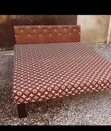 Çarpayılar: Kravat taxt döşək bir nəfərlik 60 manat iki nəfətlik 110 manat — 6
