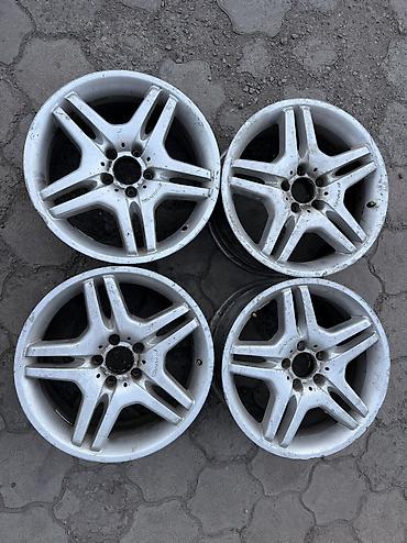 r18 mercedes: Литые Диски R 18 AMG, Комплект, отверстий - 5, Б/у — 2