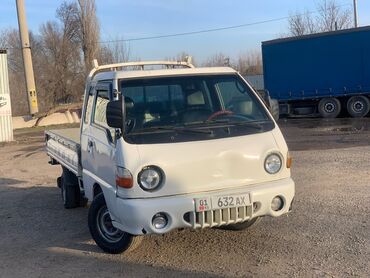 Hyundai: Hyundai Porter: 2002 г., 2.5 л, Механика, Дизель, Бус