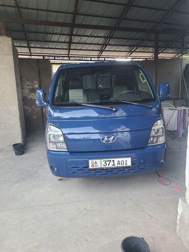 Легкий грузовой транспорт: Легкий грузовик, Hyundai, Стандарт, 2 т, Новый