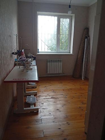 Үйлөр: 🏡 **Срочно продаётся дом в ж/м Ала-Тоо-3!** 📐 4 сотки | 🏠 90 м² | 🛏 — 3