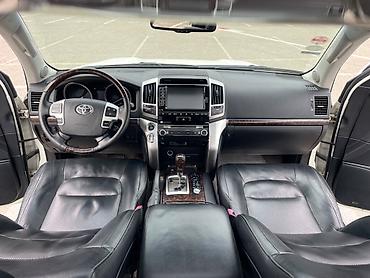 volvo s 80: Toyota Land Cruiser: 4.6 l | 2014 il Ofrouder/SUV — 5