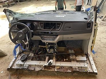 Бампер и комплектующие: Фронтальные «носы» автомобилей (морды в сборе) для разборки/замены. В — 13
