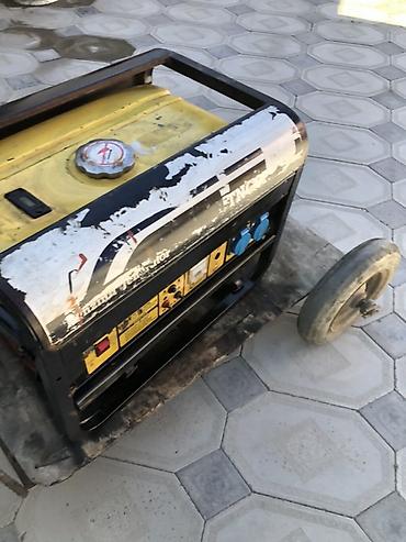 xalca satmaq: Benzinli elektrik generatoru - Portativ model, metal karkaslı - Üst — 3
