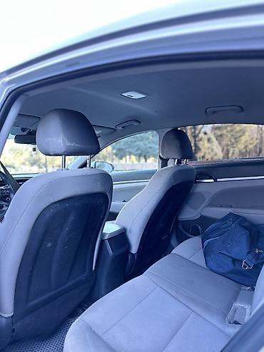 Hyundai: Hyundai Elantra: 2019 г., 2 л, Автомат, Бензин, Седан — 9