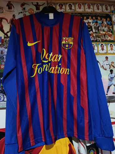 Barcelona futbol klub formalari satilir qiymetleri 3aznden 15 azne