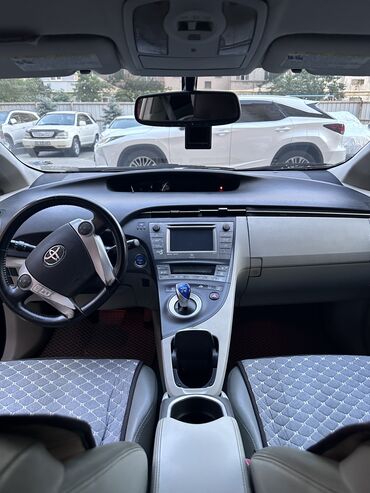 runx alex: Toyota Prius: 2013 г., 1.8 л, Автомат, Гибрид, Хетчбек