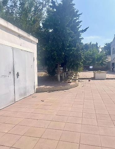 zigda heyet evleri: Satılır: geniş həyəti olan iki mərtəbəli mansardlı fərdi yaşayış evi — 8