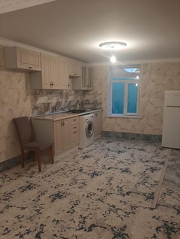 Mənzil kirayələyirəm: 4 otaqlı, 60 kv. m — 8