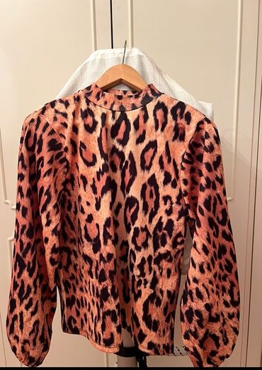 Dəstlər, kostyumlar: Qadın üst geyimləri dəsti 1) Qalın qızdırıcı şişmə gödəkcə - Naxış — 11