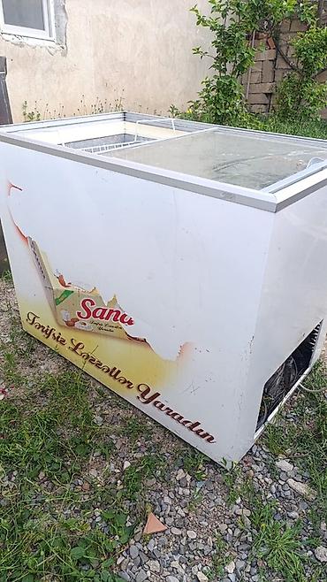 Soyuducu avadanlığı: Şüşə sürgülü qapılı dondurma vitrin-dondurucu Qiymə 550 manatdan 350 — 2