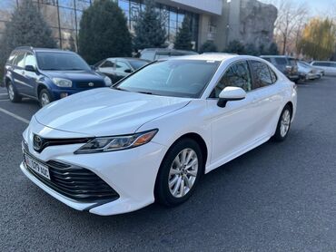 Toyota: Toyota Camry: 2019 г., 2.5 л, Автомат, Бензин, Седан