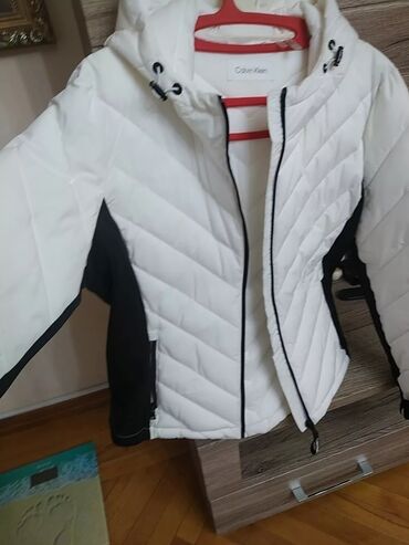 Пуховики и зимние куртки: Шикарная куртка, осень -зима,сидит отлично,худит,теплая — 15