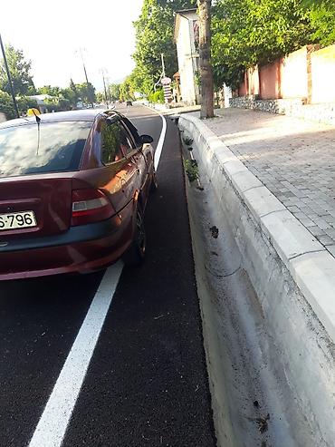 фольксваген пассат 1: Opel Vectra: 2 л | 1998 км Седан — 8