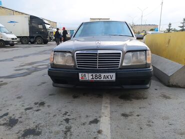 Транспорт: Mercedes-Benz 320: 3.2 л | 1994 г. | Седан
