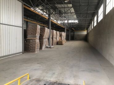 Anbar və emalatxanalar: Binəqədi ərazisi, DSK yaxınlığı, yol kənarı 1200 kv sahəsi olan — 2