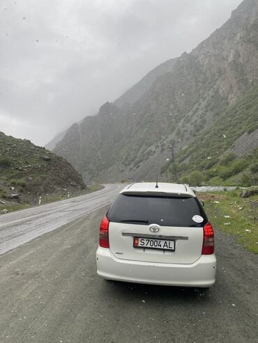 арзан машина мерс: Toyota WISH: 2003 г., 1.8 л, Автомат, Бензин, Вэн/Минивэн