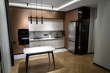 4 комнаты, 100 м², Элитка, 15 этаж, Евроремонт at lalafo.kg 4 комнаты, 100 м², Элитка, 15 этаж, Евроремонт