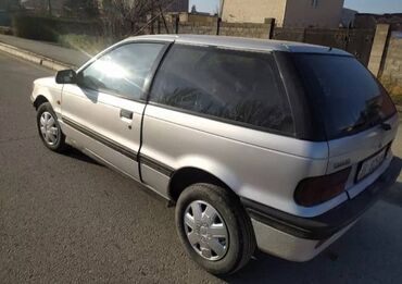 купить гирю: Mitsubishi Colt: 1990 г., 1.3 л, Механика, Бензин, Купе