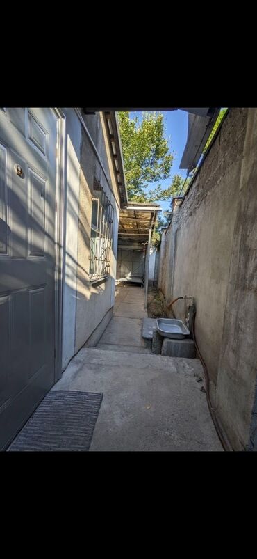 Помещения свободного назначения: 40 м², 1 комната, Забор, огорожен