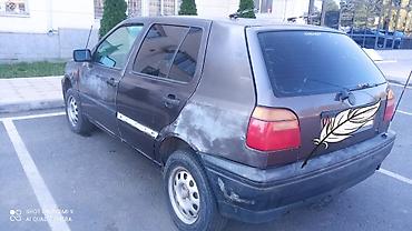 Продажа авто: Volkswagen Golf: 1993 г., 1.6 л, Механика, Бензин, Хэтчбэк — 5