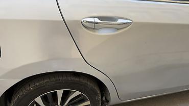 coroll: Toyota Corolla: 2019 г., 1.8 л, Вариатор, Гибрид, Седан — 5