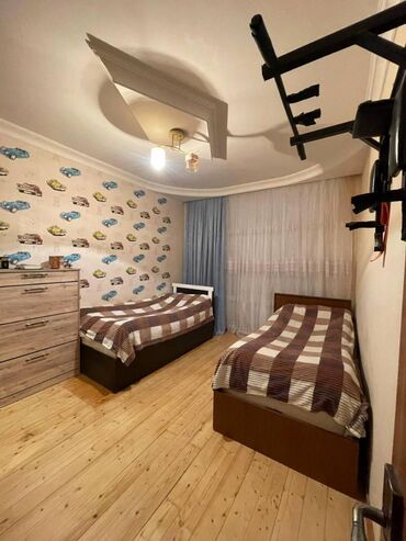 Köhnə tikili: Bakı, Həzi Aslanov qəs., 4 otaqlı, Köhnə tikili, 100 kv. m — 2