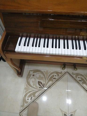 Другое: Alman pianosu satılır. Qiymət 350 manat. Bakıdadır (Yasamal) . Yalnız — 7