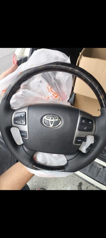 islenmis kvadrasikl: Toyota, Land crui, 2011 г., Б/у
