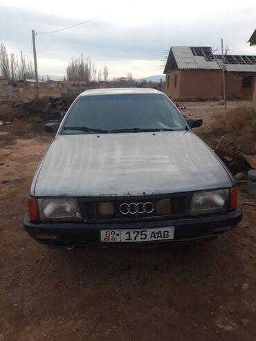 рага авто: Audi 100: 1988 г., 1.8 л, Механика, Бензин, Седан