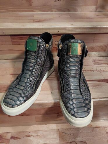 nike cipele muske: Boots, size - 43