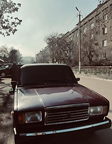 Унаа: ВАЗ (ЛАДА) 2107: 2003 г., 1.6 л, Кол менен иштөөчү, Бензин, Седан — 5