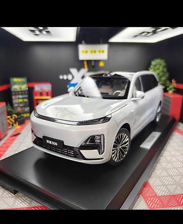 Avtomobil modelləri: 2025 il, 1:18, Dəmir — 1