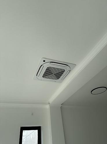 Аренда офисов: Аренда офисов, 65 м², В бизнес центре, С отдельным сан узлом, С системой безопасности, С юридическим адресом — 13