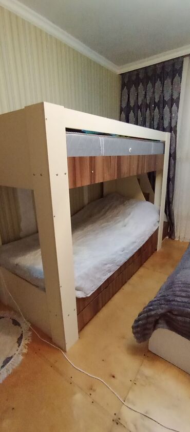 двухместная кровать: Oğlan və qız üçün, İşlənmiş, Çarpayı, Matras ilə