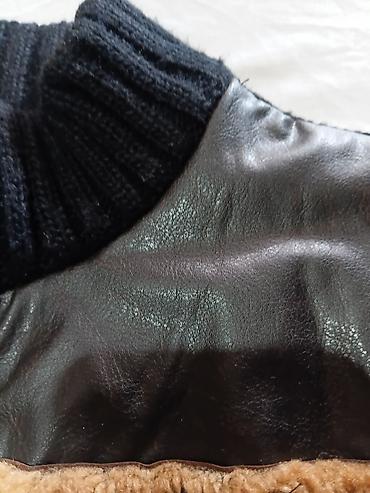 moda piu: Ženska jakna od eko kože sa detaljima od veštačkog krzna + torbica — 4