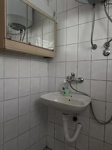 Kuća na dan: Izdaje se vikendica od 40m2 u Kajtasovu. Kapaciteta do 4 osobe. Cena — 12