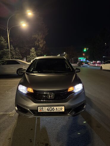 авто на российском учете: Honda Fit: 2019 г., 1.5 л, Автомат, Бензин, Хетчбек