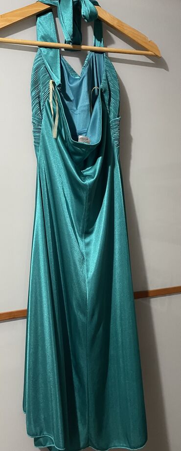 zenske haljine pancevo: Bоја - Tirkizna, Večernji, maturski, Na bretele