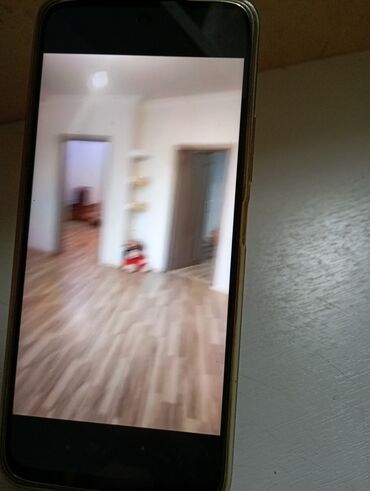 продажа квартир: Bakı, Suraxanı, 3 otaqlı, Köhnə tikili, m. Qara Qarayev, 80 kv. m