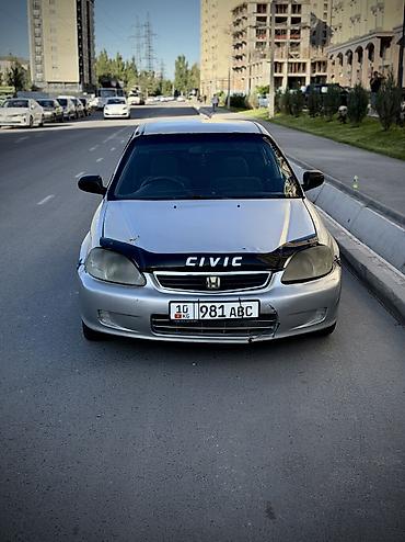 вешалка в авто: Honda Civic: 1998 г., 1.5 л, Автомат, Бензин, Седан — 3