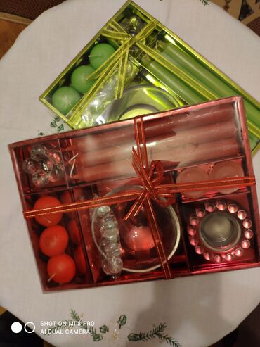 Yeni il oyuncaqları və bəzəkləri: Yeni il aksesuarları. 10-15-20₼ Yeni il xonça və ekibanular da — 13