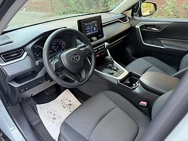 ev: Toyota RAV4: 2019 г., 2.5 л, Автомат, Гибрид, Кроссовер — 9