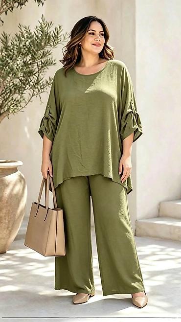 minduse: 08. Komplet za punije
2XL 3XL 4XL
Cena : 3.200 dinara H — 6