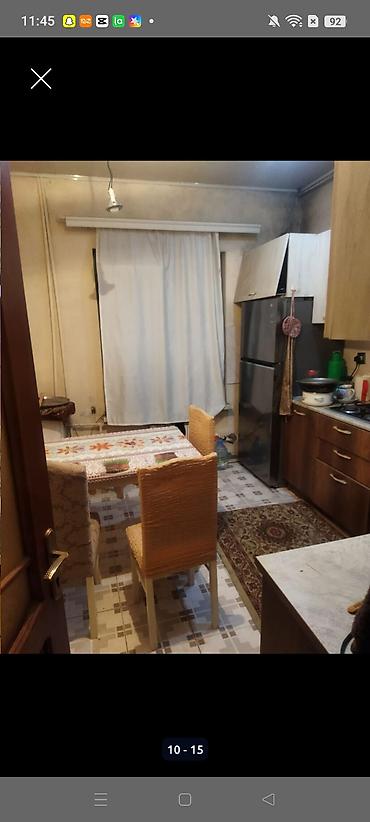 agstafa ev: Bileceride avtovağza metrosuna yaxin 5/1 mertebesinde 2 otaqli bina — 6