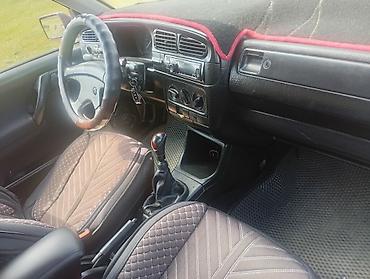 кочкор авто: Volkswagen Vento: 1992 г., 1.8 л, Кол менен иштөөчү, Бензин, Седан — 3