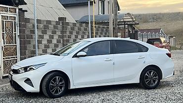 285 30 20: Kia K3: 2022 г., 1.6 л, Вариатор, Бензин, Седан — 4