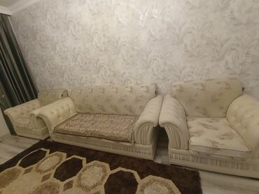 Divanlar: Divan, İşlənmiş, Açılmayan, Bazasız, Süni dəri, Çatdırılma yoxdur