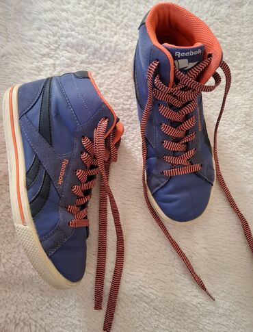 jordan patike crvene: Reebok, Size - 34